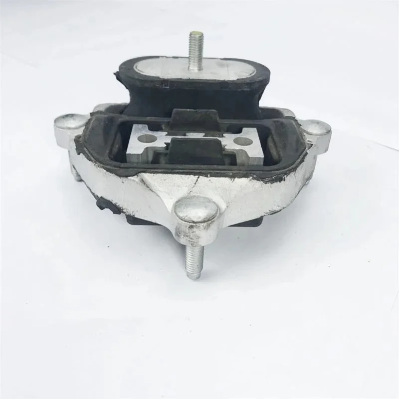 8K0399151BD Gearbox Support Mount Bracket for Audi A4 A5 Q5
8K0399151BD Gearbox Support Mount Bracket for Audi A4 A5 Q5