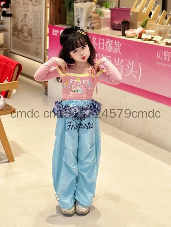 Girl Jazz Dance Performance Costume Red Hip-hop Practice Suit Children's Fashion Photography Suit Skateboarding
Girl Jazz Dance Performance Costume Red Hip-hop Practice Suit Children's Fashion Photography Suit Skateboarding