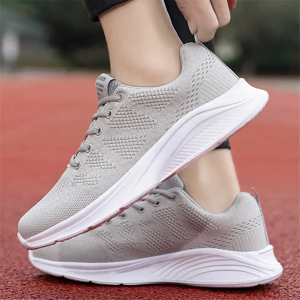Mash Size 40 Basket Ball Shoes For Men Gold Boot Высокая спортивная обувь для мужчин Кроссовки Wide Foot Kawaiis 2025summer
Mash Size 40 Basket Ball Shoes For Men Gold Boot Высокая спортивная обувь для мужчин Кроссовки Wide Foot Kawaiis 2025summer