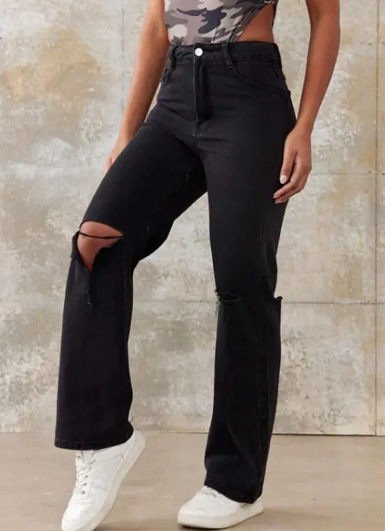 Summer New Fashion Trend Y2K High Street Style Solid Color High Waist Perforated Design Slim Fit Straight Leg Women's Jeans
Summer New Fashion Trend Y2K High Street Style Solid Color High Waist Perforated Design Slim Fit Straight Leg Women's Jeans