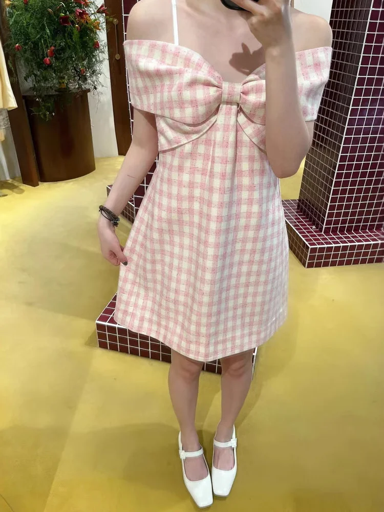 Sweet Style Knot One Shoulder Dress High Waist Knitted Polyester Summer Women's Loose Fit H Version Citywalk Dress
Sweet Style Knot One Shoulder Dress High Waist Knitted Polyester Summer Women's Loose Fit H Version Citywalk Dress