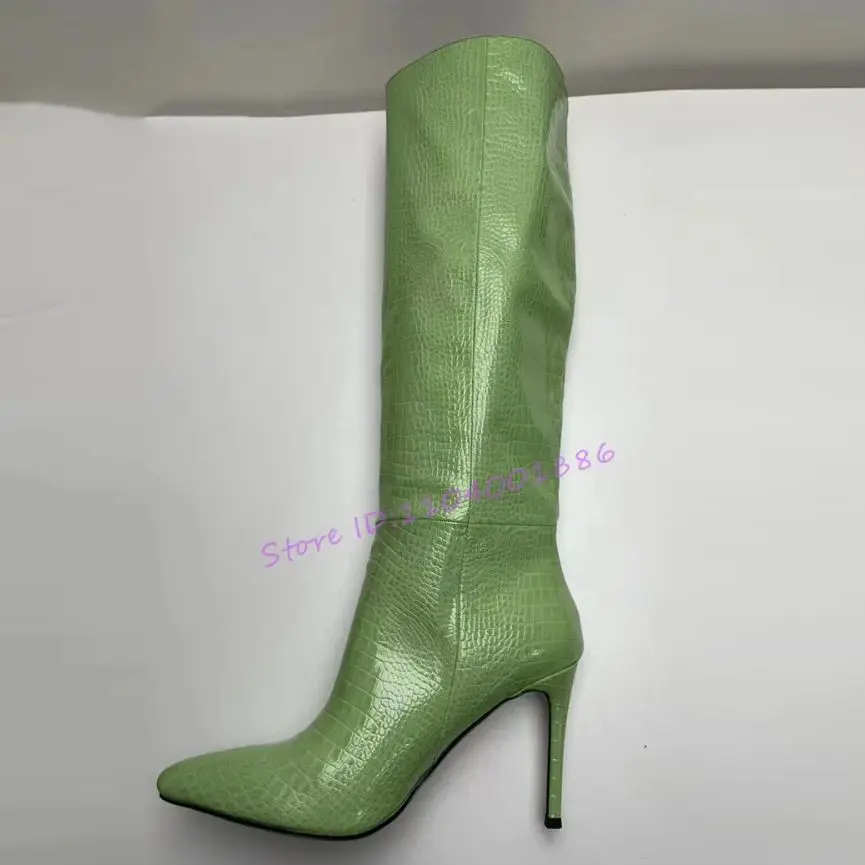 Green Crocodile Patterned Knee High Boots for Women Sexy Pointy Toe Patent Leather Long Boots Brand Design Party Banquet Shoes 
Green Crocodile Patterned Knee High Boots for Women Sexy Pointy Toe Patent Leather Long Boots Brand Design Party Banquet Shoes