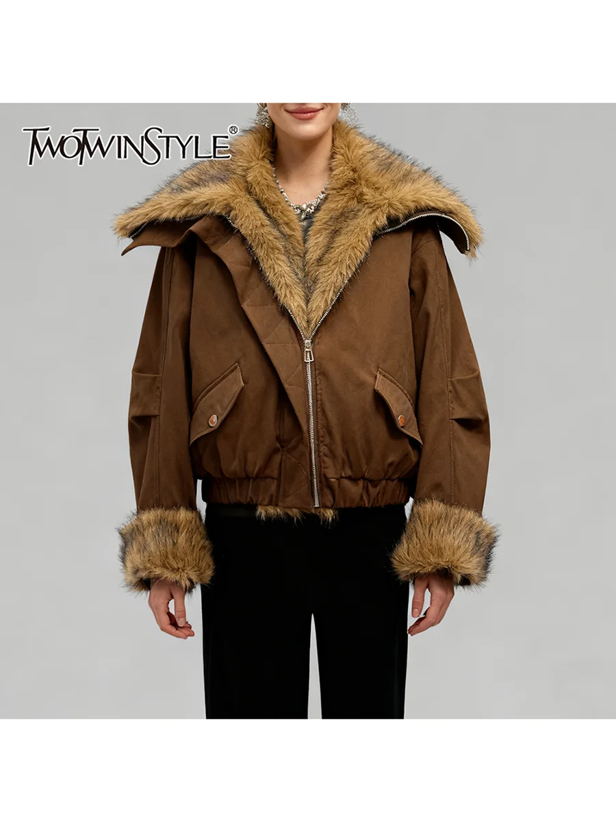 TWOTWINSTYLE Loose Spliced Detachable Fur Casual Jackets for Women Lapel Long Sleeves Patchwork Zipper Fashion Jacket Female New
TWOTWINSTYLE Loose Spliced Detachable Fur Casual Jackets for Women Lapel Long Sleeves Patchwork Zipper Fashion Jacket Female New