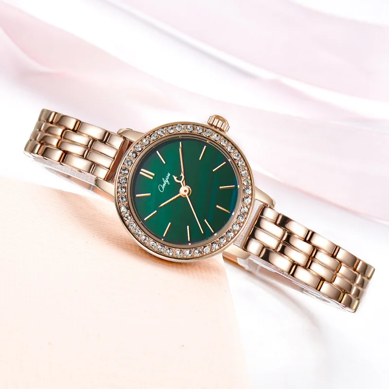 ONLYOU Luxury Genuine Leather Waterproof Women's Watch, Featuring A Faux-diamond Studded Alloy Dial, and Includes A Gift Box.
ONLYOU Luxury Genuine Leather Waterproof Women's Watch, Featuring A Faux-diamond Studded Alloy Dial, and Includes A Gift Box.
