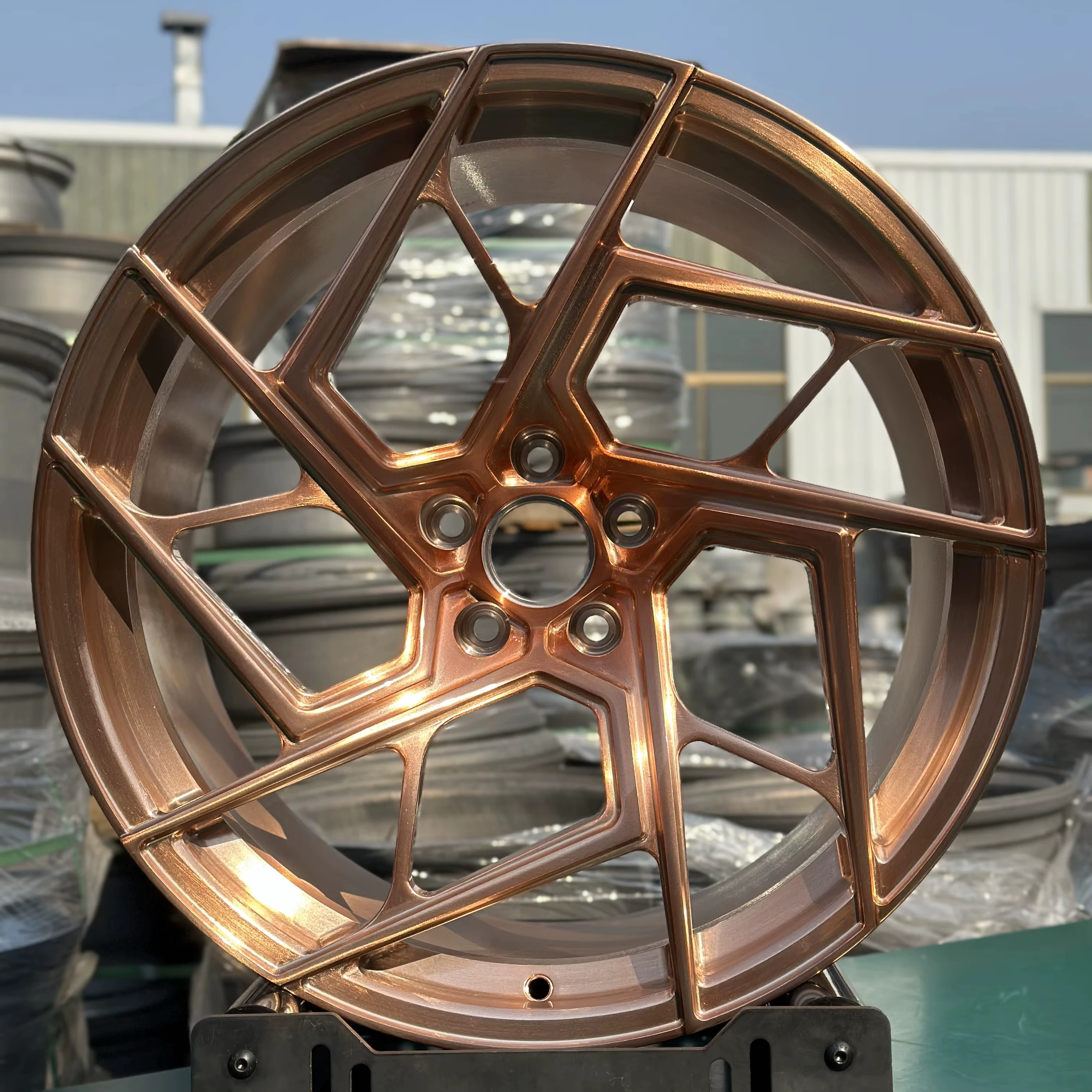 New 4 Pieces 17-24 Inch Forged Aluminum Alloy Monoblock Multi-Spoke Wheel 5x112 5x114.3 5x120 Hub Bronze Finish 8J
New 4 Pieces 17-24 Inch Forged Aluminum Alloy Monoblock Multi-Spoke Wheel 5x112 5x114.3 5x120 Hub Bronze Finish 8J