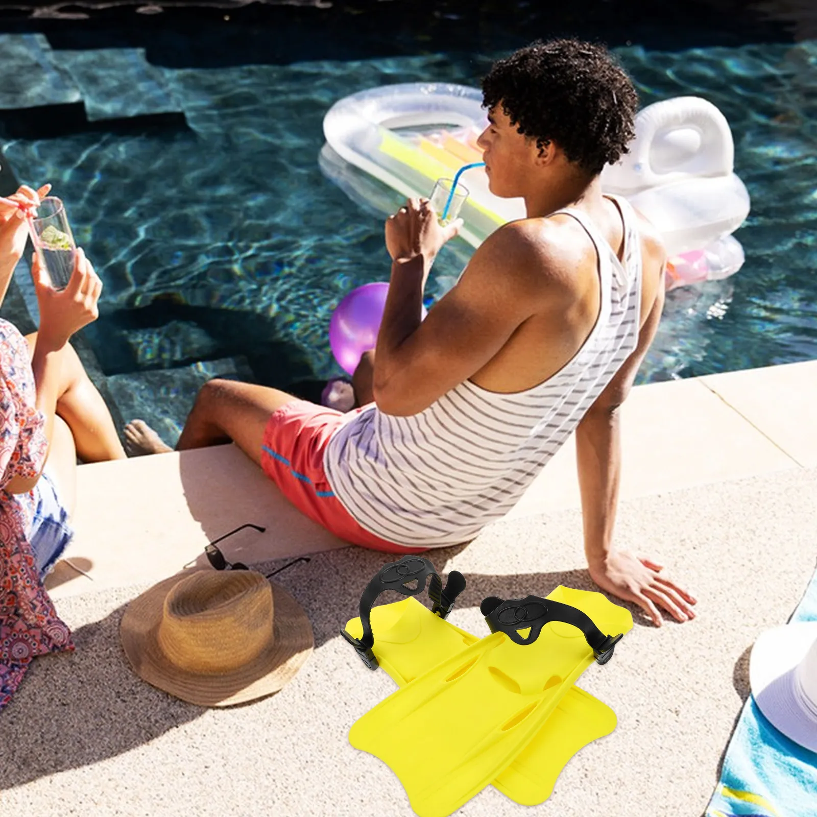 1 Pair Diving Adjustable Comfortable Flippers for Snorkeling Swimming Training Swimming Floating Fins
1 Pair Diving Adjustable Comfortable Flippers for Snorkeling Swimming Training Swimming Floating Fins