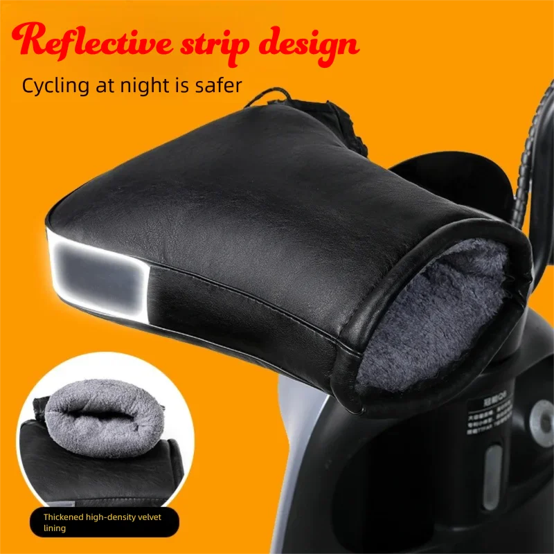 Handle Bar Muffs Windproof Motorcycle Grip Handle Bar Motorcycle Gloves Muff Rainproof Motorbikes Scooters Riding Accessories
Handle Bar Muffs Windproof Motorcycle Grip Handle Bar Motorcycle Gloves Muff Rainproof Motorbikes Scooters Riding Accessories