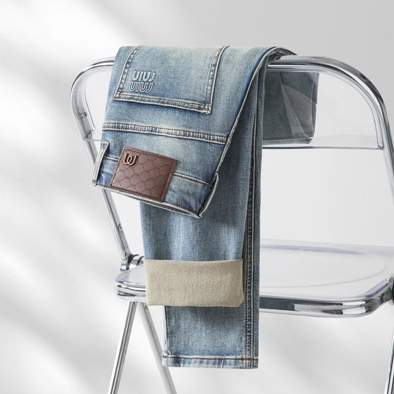 European Style 2026 Spring Summer New Fashion Slim Fit Stretch Denim Jeans for Men High Quality Soft Light Blue Washed Pants
European Style 2026 Spring Summer New Fashion Slim Fit Stretch Denim Jeans for Men High Quality Soft Light Blue Washed Pants