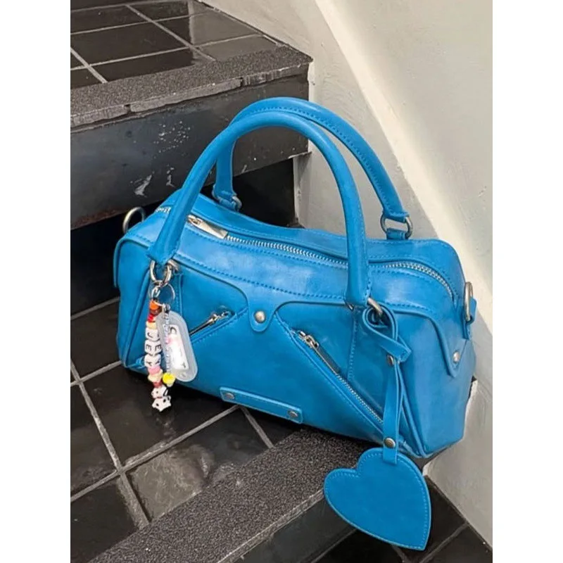 2026 New Fashion Personality Cross Shoulder Large Capacity Commuter Bag Niche Rhine Blue Crossbody Handbag
2026 New Fashion Personality Cross Shoulder Large Capacity Commuter Bag Niche Rhine Blue Crossbody Handbag