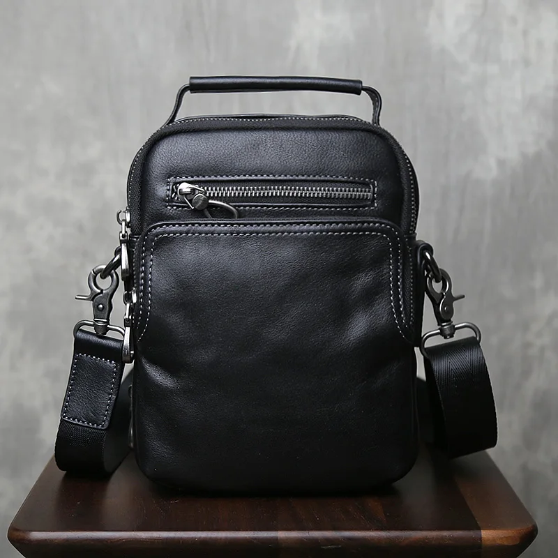 Genuine Leather Men's Retro Shoulder Bag Top Layer Cowhide Large Capacity Crossbody Bag Trendy Multifunctional Mobile Phone Bag
Genuine Leather Men's Retro Shoulder Bag Top Layer Cowhide Large Capacity Crossbody Bag Trendy Multifunctional Mobile Phone Bag