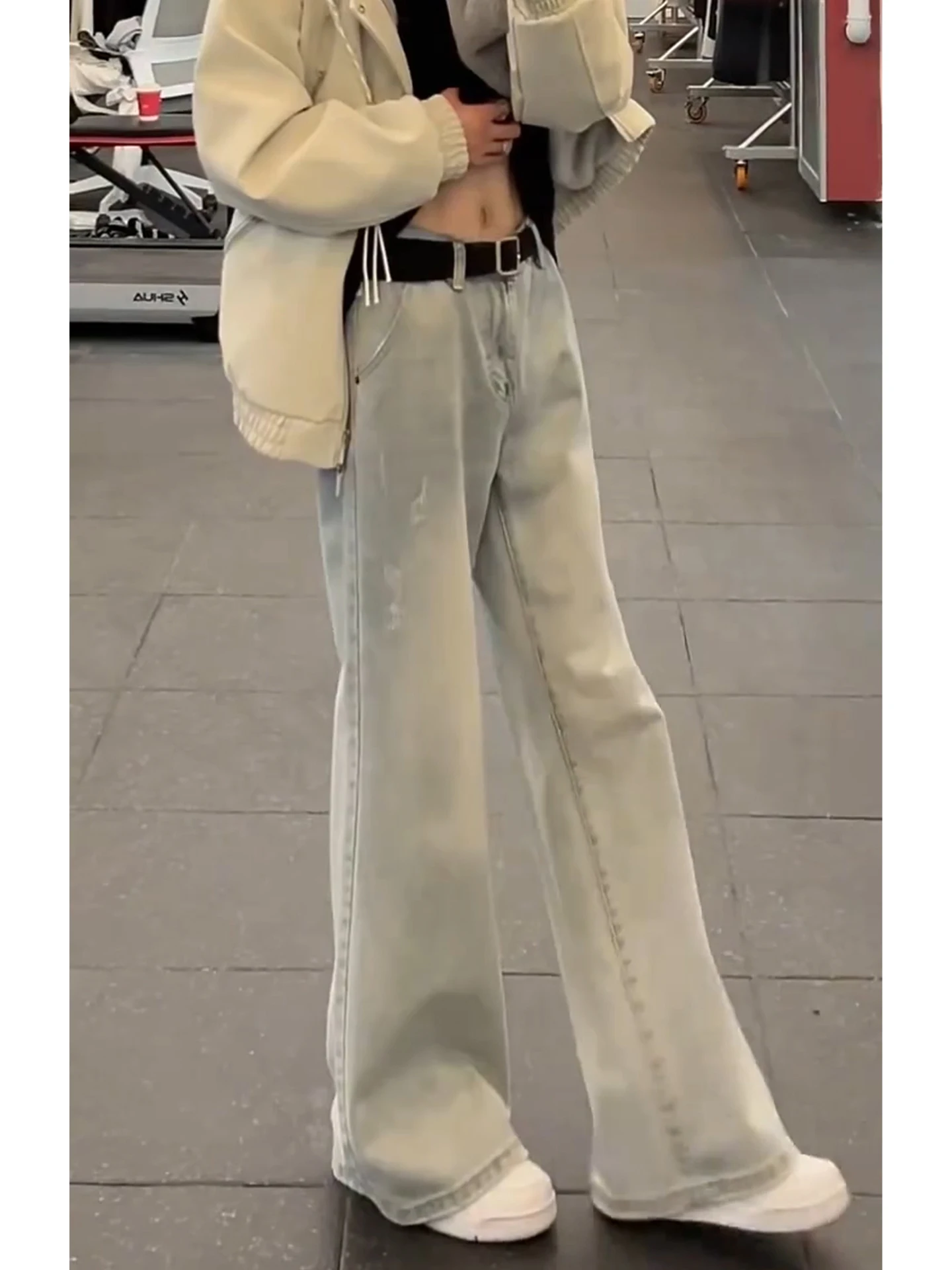 Cleanfit Thiened Warm Wide Leg Jeans Men Women Autumn Winter Waed Faded Knife American Vibe Casual Jeans
Cleanfit Thiened Warm Wide Leg Jeans Men Women Autumn Winter Waed Faded Knife American Vibe Casual Jeans