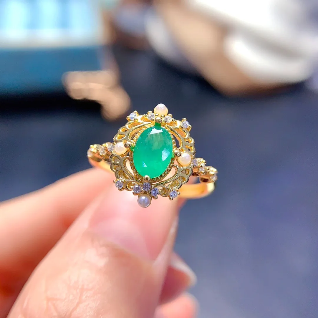 Premium Pure Natural Emerald Ring S925 Silver Fine Inlay Thick Rich Color Smooth Surface Exquisite Charm Trendy Women Jewelry
Premium Pure Natural Emerald Ring S925 Silver Fine Inlay Thick Rich Color Smooth Surface Exquisite Charm Trendy Women Jewelry