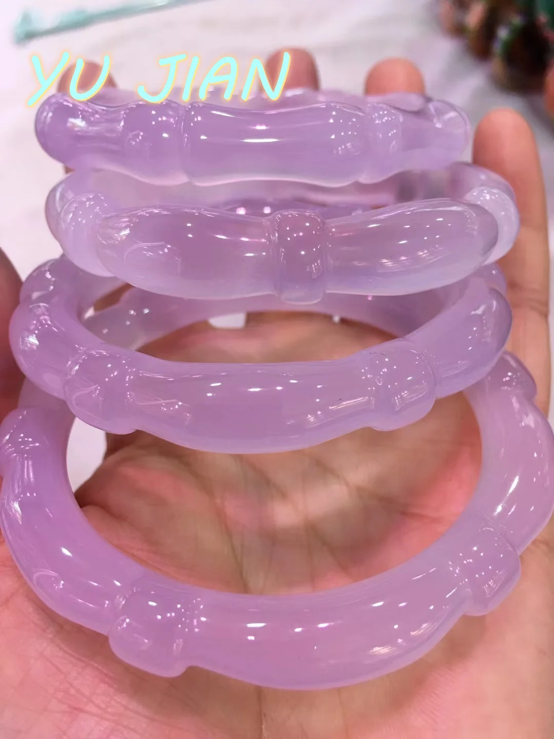 High Ice Light Purple Natural Agate Bracelet Bamboo Shaped Chalcedony Exquisite Fashion Women's Bangle Delicate and Elegant
High Ice Light Purple Natural Agate Bracelet Bamboo Shaped Chalcedony Exquisite Fashion Women's Bangle Delicate and Elegant