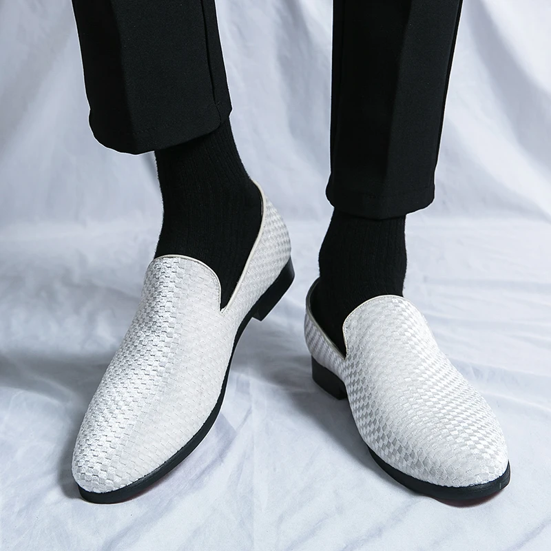 Summer MenCasual Loafers Lightweight and Breathable Comfortable Suitable for Teenagers To Drive Fashionable Shoes for Nightclubs
Summer MenCasual Loafers Lightweight and Breathable Comfortable Suitable for Teenagers To Drive Fashionable Shoes for Nightclubs