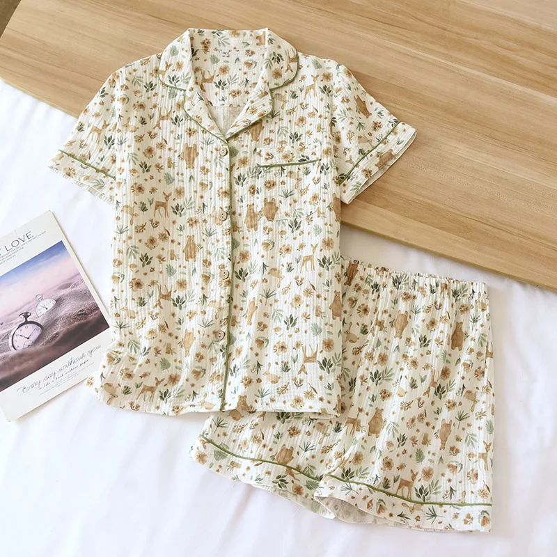 Summer Women's Cute Bear Cotton Pajamas Set, Short Sleeve Homewear with Turn-down Collar and Shorts, Casual Two Piece Sleepwear
Summer Women's Cute Bear Cotton Pajamas Set, Short Sleeve Homewear with Turn-down Collar and Shorts, Casual Two Piece Sleepwear
