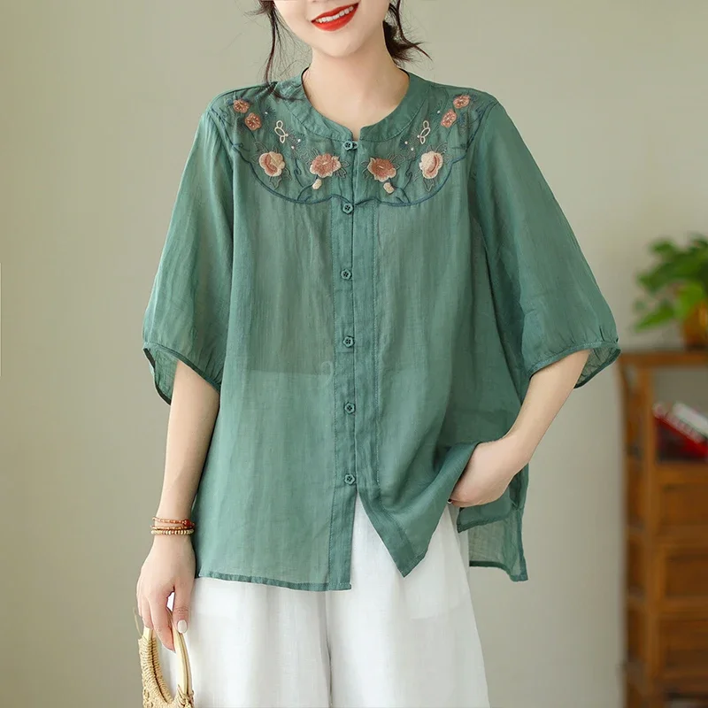 Summer Women Embroidery Short Sleeve White Khaki Green Loose Cotton Linen Top Shirt Woman Vintage 3xl Tops Shirts
Summer Women Embroidery Short Sleeve White Khaki Green Loose Cotton Linen Top Shirt Woman Vintage 3xl Tops Shirts