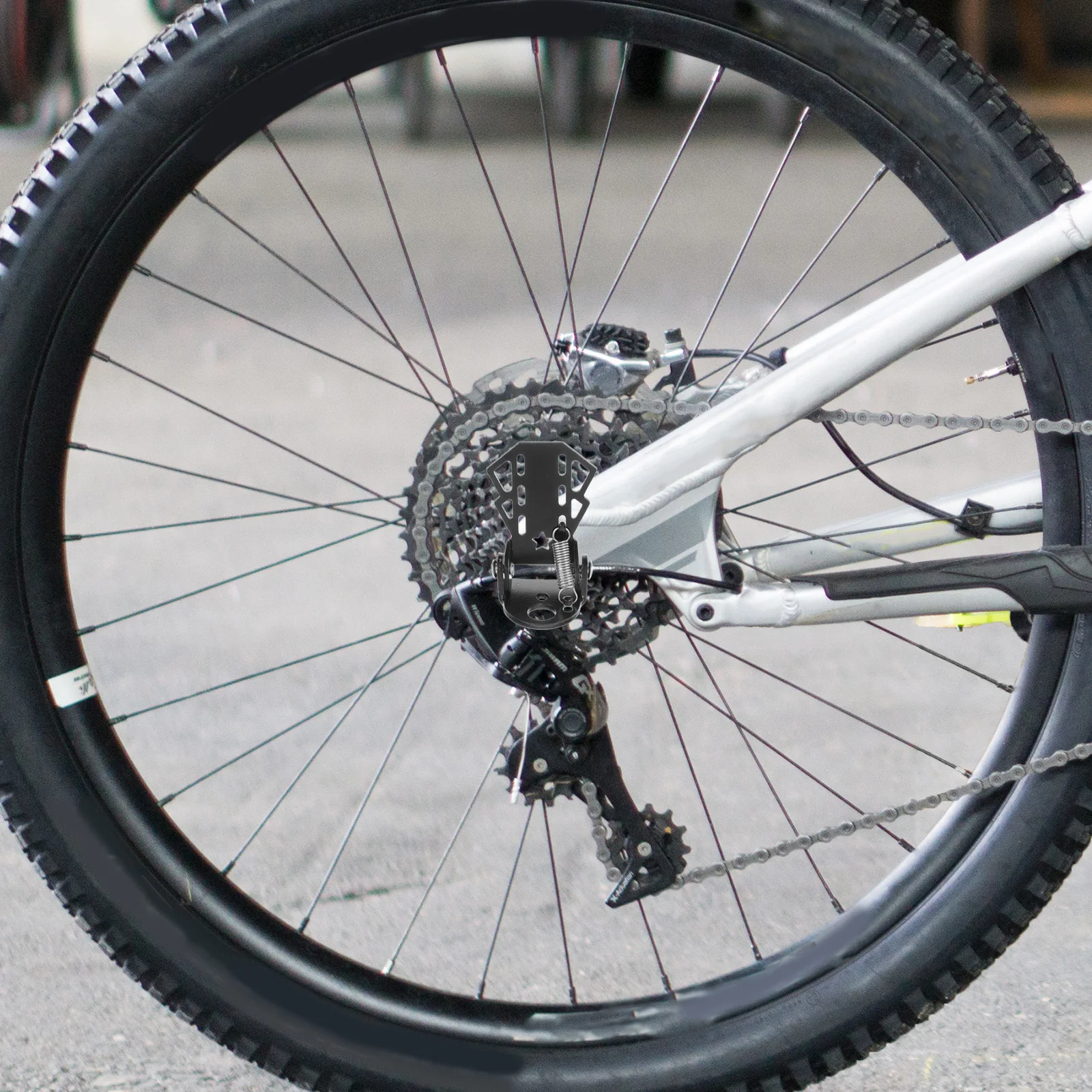 2Pcs Bicycle Rear Pedals Folding Steel Non-Slip Rear Seat Footrest Pedals Universal Folding Bike Pegs Bike Peg
2Pcs Bicycle Rear Pedals Folding Steel Non-Slip Rear Seat Footrest Pedals Universal Folding Bike Pegs Bike Peg