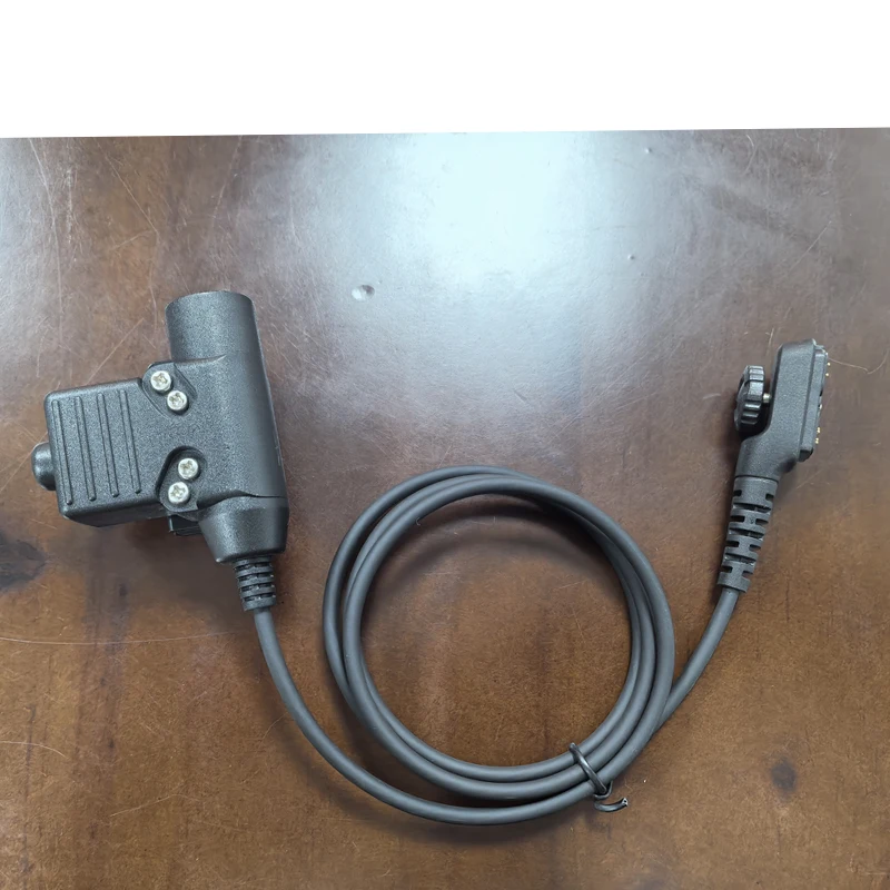 Adaptation of the sea can reach PD780 / PD780G/PD785 / PT580H interphone U94 PTT button through tactical headset line
Adaptation of the sea can reach PD780 / PD780G/PD785 / PT580H interphone U94 PTT button through tactical headset line