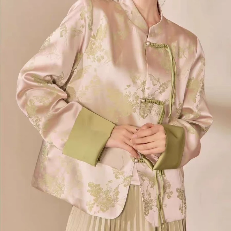 2025 Spring Fall Women Floral Buttefly Pattern Imitation Silk Patchwork Chinese Tang Costume Coat , Woman Green Flower Coats
2025 Spring Fall Women Floral Buttefly Pattern Imitation Silk Patchwork Chinese Tang Costume Coat , Woman Green Flower Coats