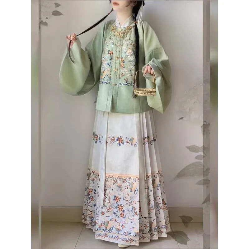 Ming-style Hanfu Women Jacquard Square Collar Short Jacket Pipa Sleeve Horse Face Skirt Fashionable Personalized Spring Autumn
Ming-style Hanfu Women Jacquard Square Collar Short Jacket Pipa Sleeve Horse Face Skirt Fashionable Personalized Spring Autumn