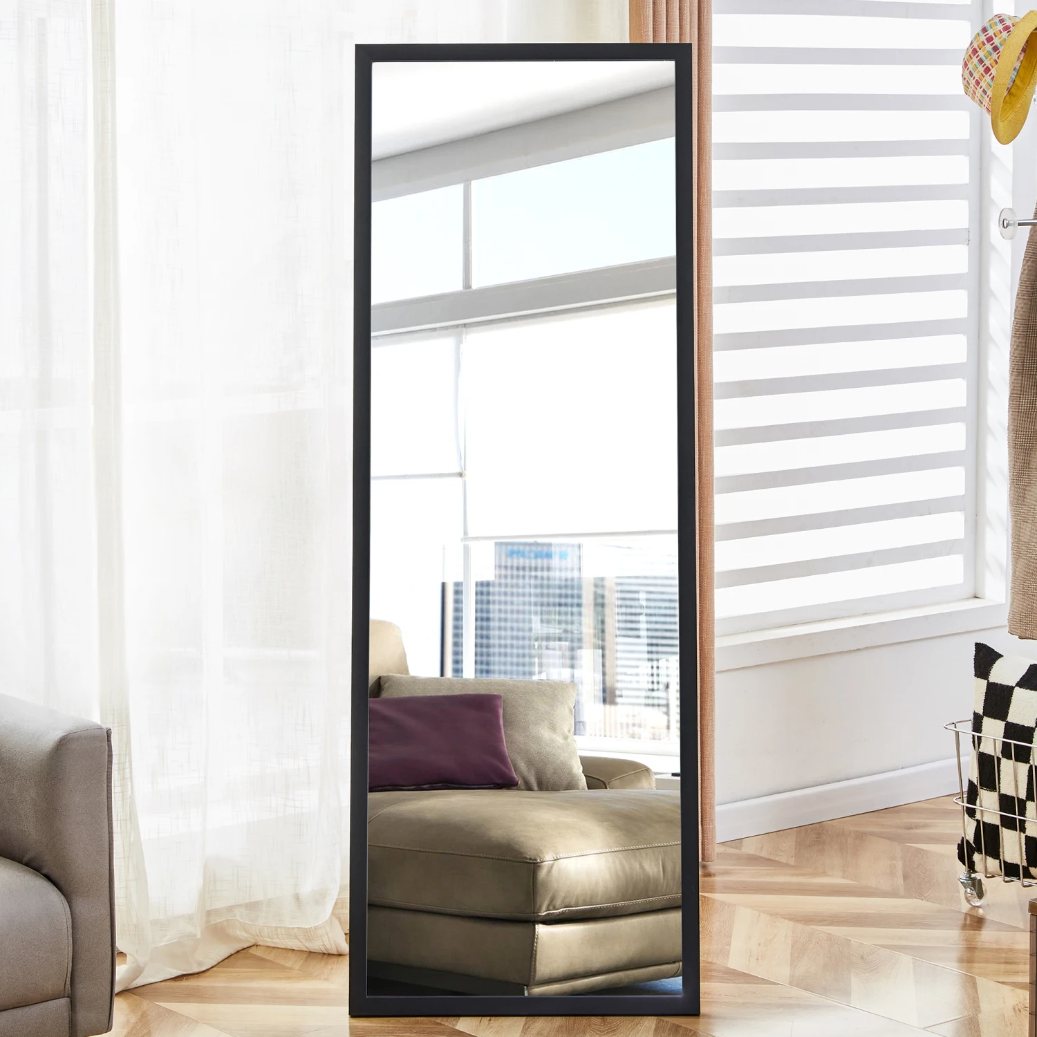 Third generation black solid wood frame full body mirror, bold border, bathroom makeup mirror, bedroom porch, decorative mirror,
Third generation black solid wood frame full body mirror, bold border, bathroom makeup mirror, bedroom porch, decorative mirror,