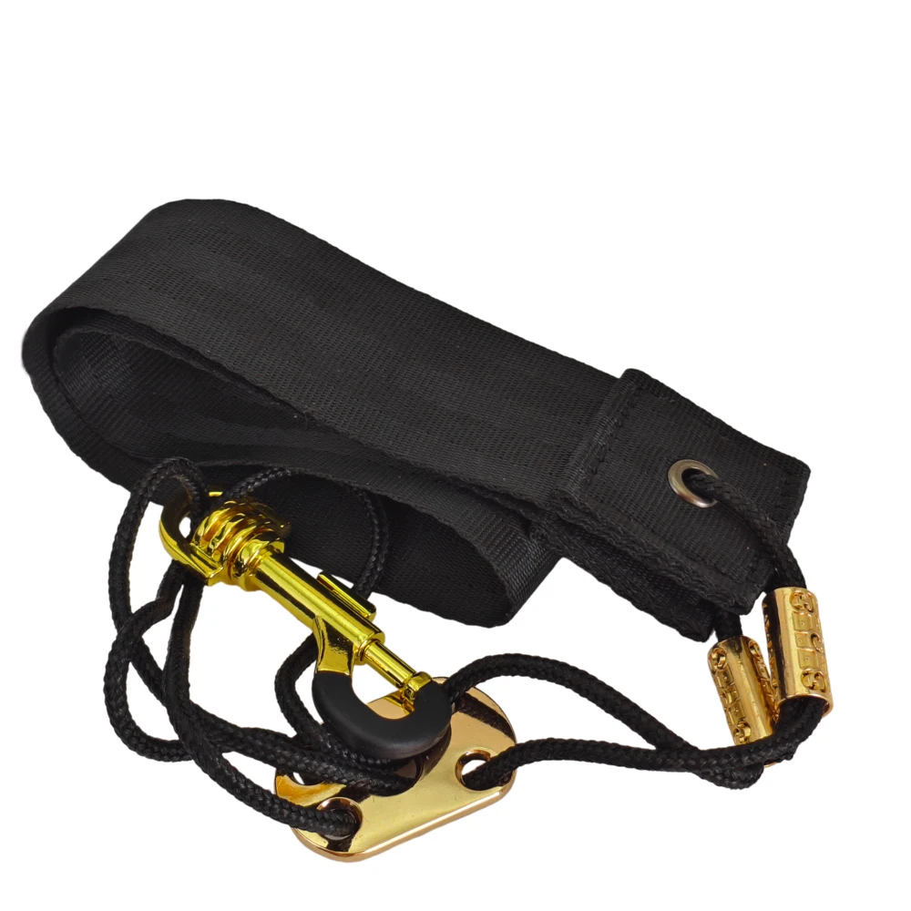 The New Saxophone Shoulder Strap Is Thin
The New Saxophone Shoulder Strap Is Thin