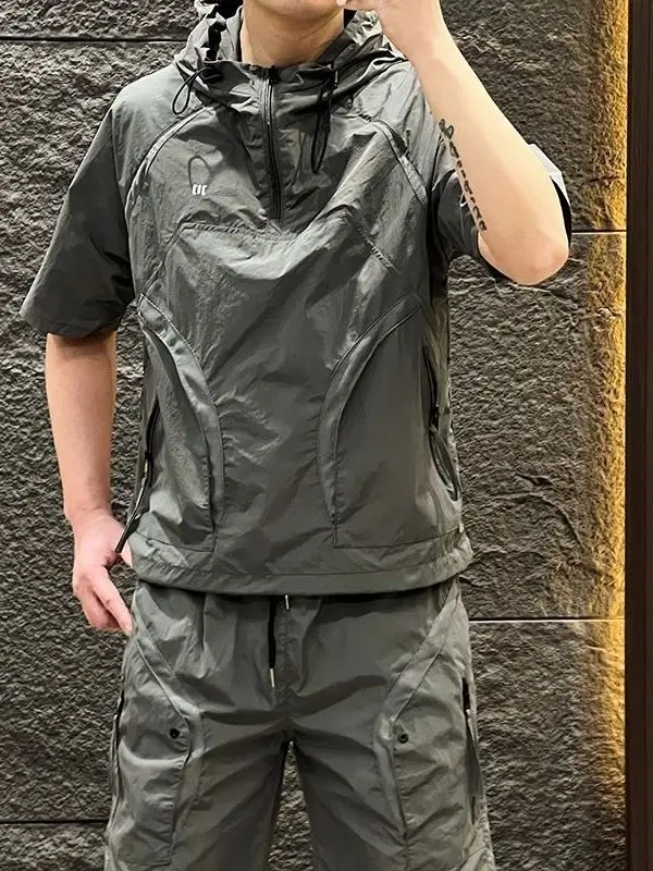 Lightweight Short Sleeve Hoodie Workwear Summer Trend Quick Dry Patchwork Breathable Fashionable Half Sleeve Overhead Top
Lightweight Short Sleeve Hoodie Workwear Summer Trend Quick Dry Patchwork Breathable Fashionable Half Sleeve Overhead Top
