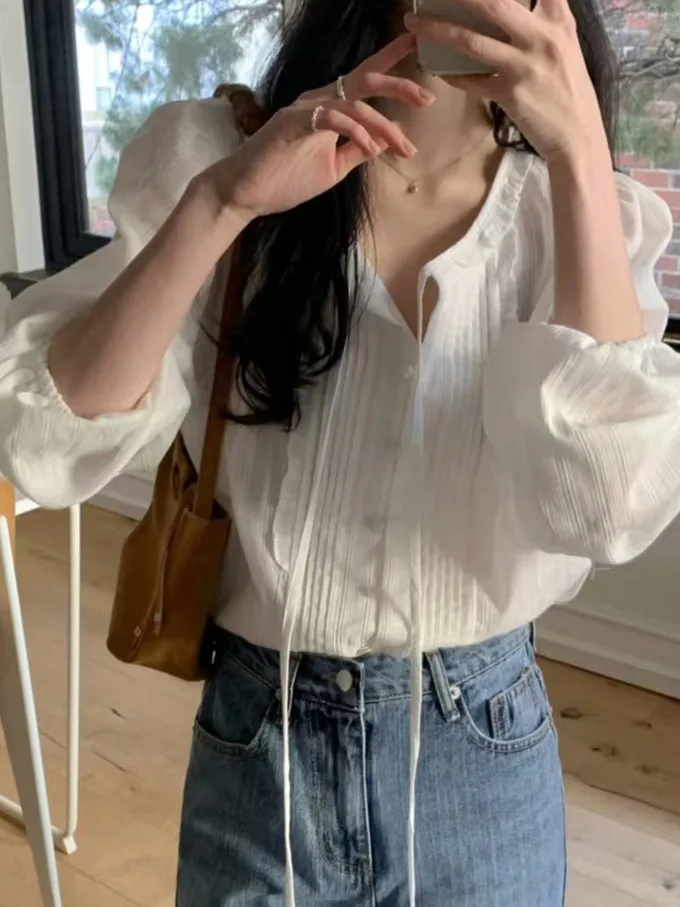 Spring Sweet Lace Collar Bubble Sve Long Sve irt Women's Faion Pleated Single Button Closure Loose Fit Korean Sle
Spring Sweet Lace Collar Bubble Sve Long Sve irt Women's Faion Pleated Single Button Closure Loose Fit Korean Sle