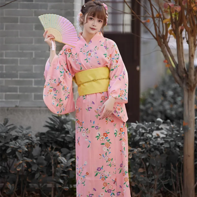 Women's Long Dress Pink Color Traditional Kimono with Obi Cosplay Costume Photography Wear Formal Yukata Robe
Women's Long Dress Pink Color Traditional Kimono with Obi Cosplay Costume Photography Wear Formal Yukata Robe