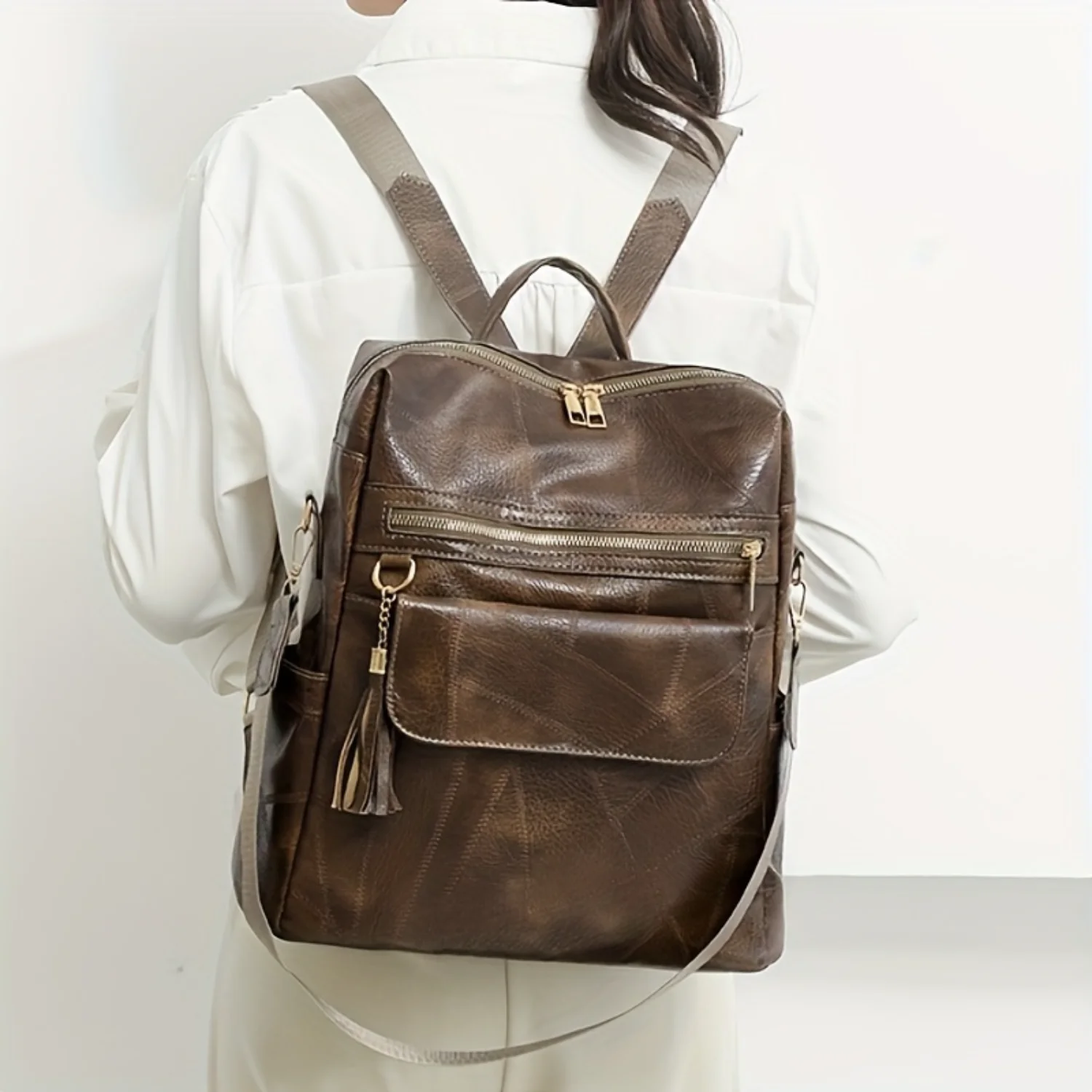 Tassel Decor Backpack Purse, Vintage PU Leather Shoulder Bag With Convertible Strap, Functional Daypack For Travel & Work
Tassel Decor Backpack Purse, Vintage PU Leather Shoulder Bag With Convertible Strap, Functional Daypack For Travel & Work