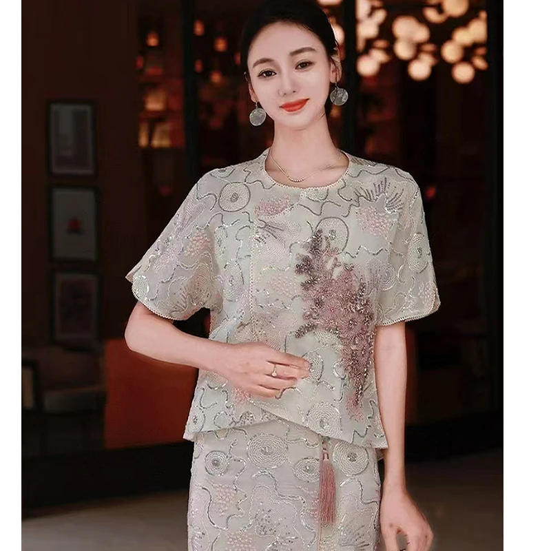 Exclusive Design Chinese Style Summer New O-Neck Exquisite Beading Embroidery Fashionable Short Sleeved Shirt Women S-XL
Exclusive Design Chinese Style Summer New O-Neck Exquisite Beading Embroidery Fashionable Short Sleeved Shirt Women S-XL