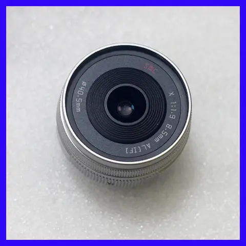 95% nuevo 01 lente estándar prime 8,5mm F1.9 para cámara Pentax Q Q7 Q10 Q-S1