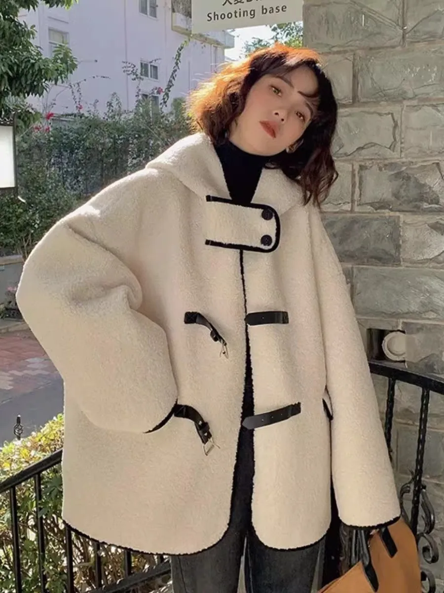Large Size 300 Pou Spliced Color Hooded Lamb Fur Jaet Men's Loose Plu Cotton Coat Autumn Winter Design Sense Outerwear
Large Size 300 Pou Spliced Color Hooded Lamb Fur Jaet Men's Loose Plu Cotton Coat Autumn Winter Design Sense Outerwear