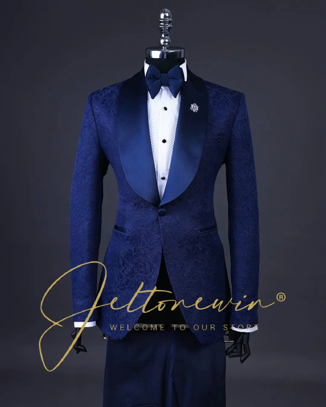Custom Made Men Suits Shawl Lapel Groom Wedding Suit Tuxedos 2 Pieces Jacquard Party Suits Blazer Sets Wedding Man Suits 2022
Custom Made Men Suits Shawl Lapel Groom Wedding Suit Tuxedos 2 Pieces Jacquard Party Suits Blazer Sets Wedding Man Suits 2022