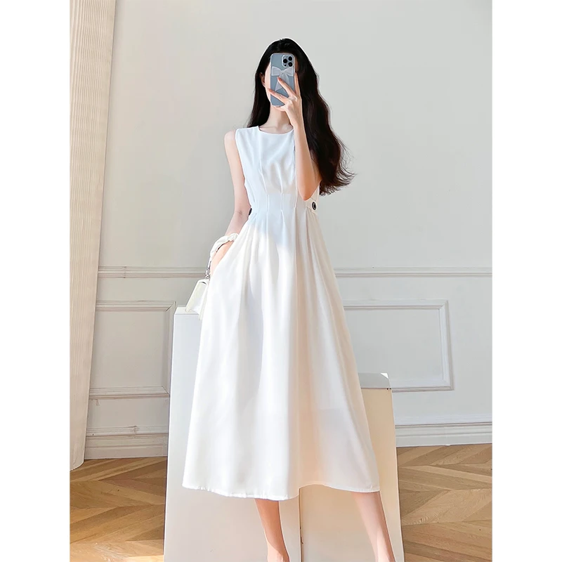 2023 Summer Women Sleeveless White Black Midi Dresses Hepburn Chic Elegant Casual Evening Party O-Neck Sundress Female Vestido
2023 Summer Women Sleeveless White Black Midi Dresses Hepburn Chic Elegant Casual Evening Party O-Neck Sundress Female Vestido