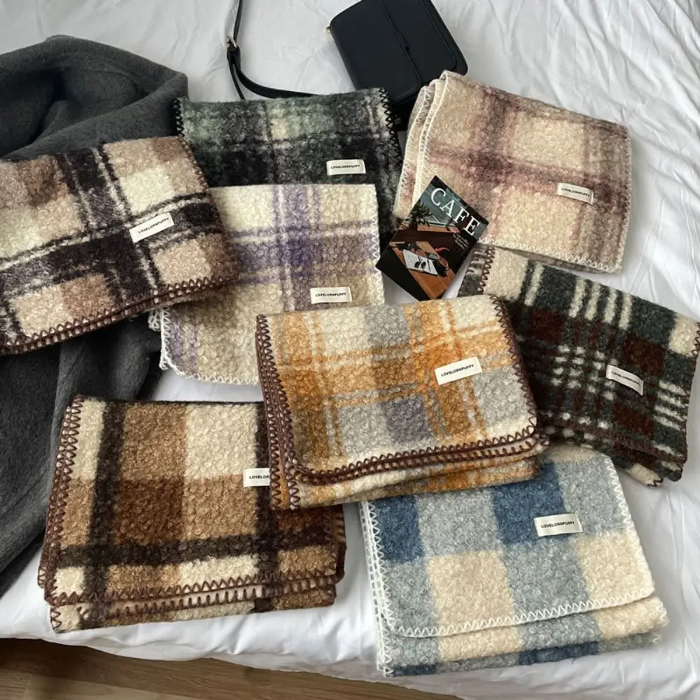 Fashion Imitation lambswool Winter Plaid Scarf Soft Windproof Long Scarves Thick Warm Double-Sided Knitted Women Wrap Shawls
Fashion Imitation lambswool Winter Plaid Scarf Soft Windproof Long Scarves Thick Warm Double-Sided Knitted Women Wrap Shawls