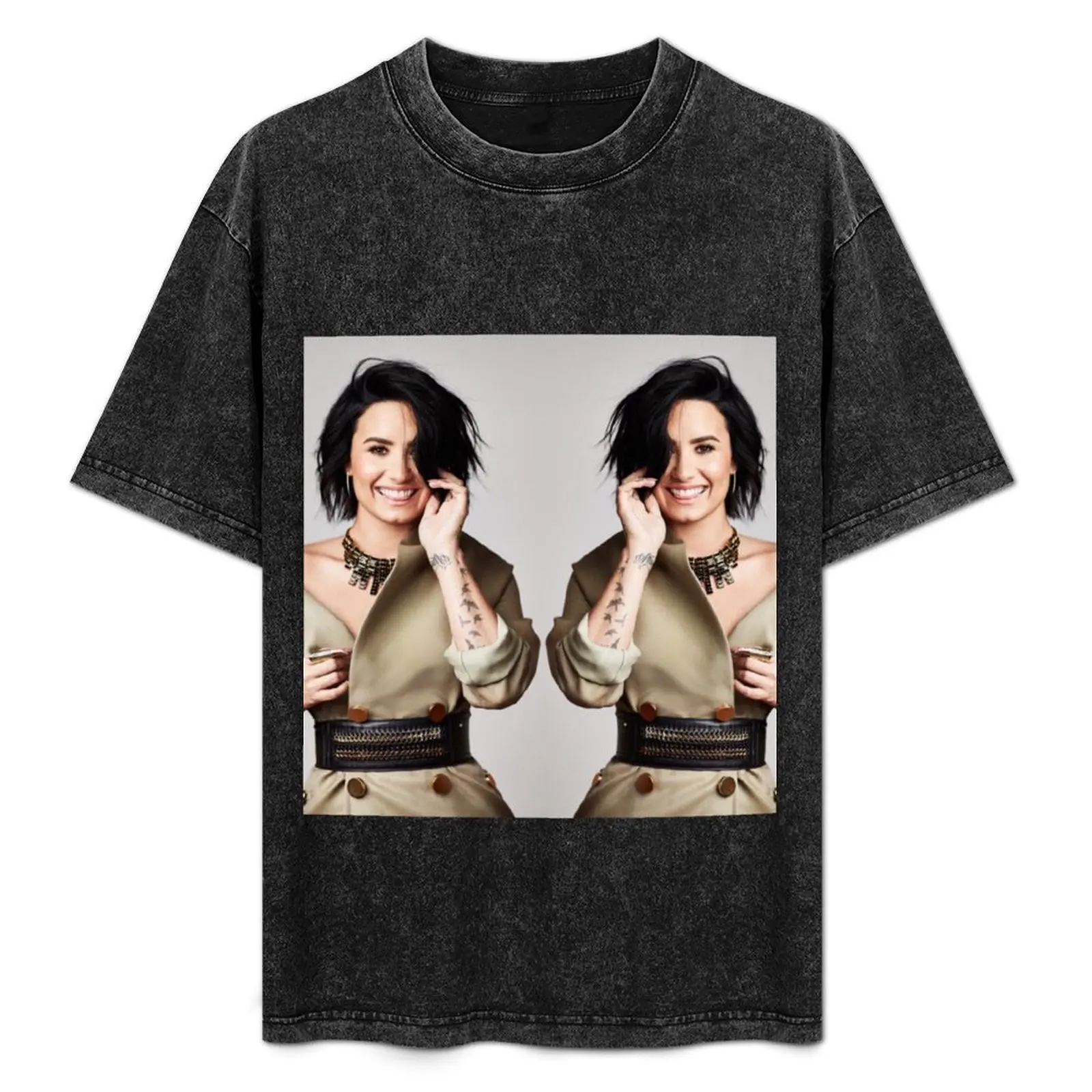 Demi Lovato T-Shirt customs graphic t shirts anime shirt oversized t shirts for men
Demi Lovato T-Shirt customs graphic t shirts anime shirt oversized t shirts for men