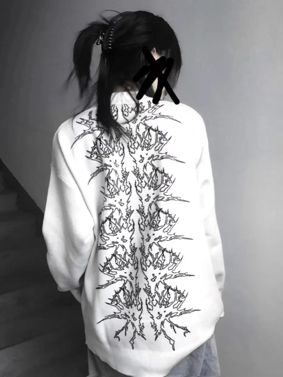 Street Style Loose Fit Overhead Sweater Punk Style Women's Autumn Winter Fashion Casual round Neck Cartoon Print Top
Street Style Loose Fit Overhead Sweater Punk Style Women's Autumn Winter Fashion Casual round Neck Cartoon Print Top