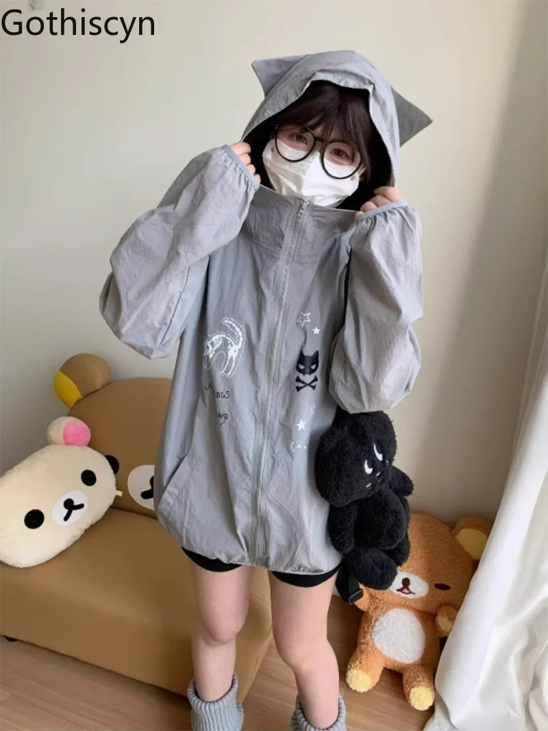 Gothiscyn Cute Subculture Cat Print Jacket for Women's Summer Japanese Style Loose Thin Sunscreen Hooded Jacket Female Clothes
Gothiscyn Cute Subculture Cat Print Jacket for Women's Summer Japanese Style Loose Thin Sunscreen Hooded Jacket Female Clothes