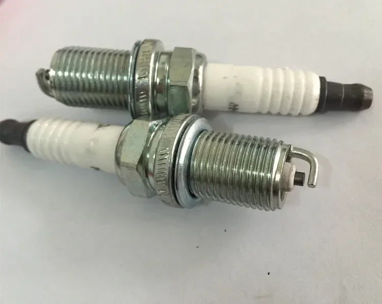 4 шт./компл. свечи зажигания для Great Wall Haval M2 M4 C30 C20R Florid Coolbear 4G13/4G15 1,5 л
4 шт./компл. свечи зажигания для Great Wall Haval M2 M4 C30 C20R Florid Coolbear 4G13/4G15 1,5 л