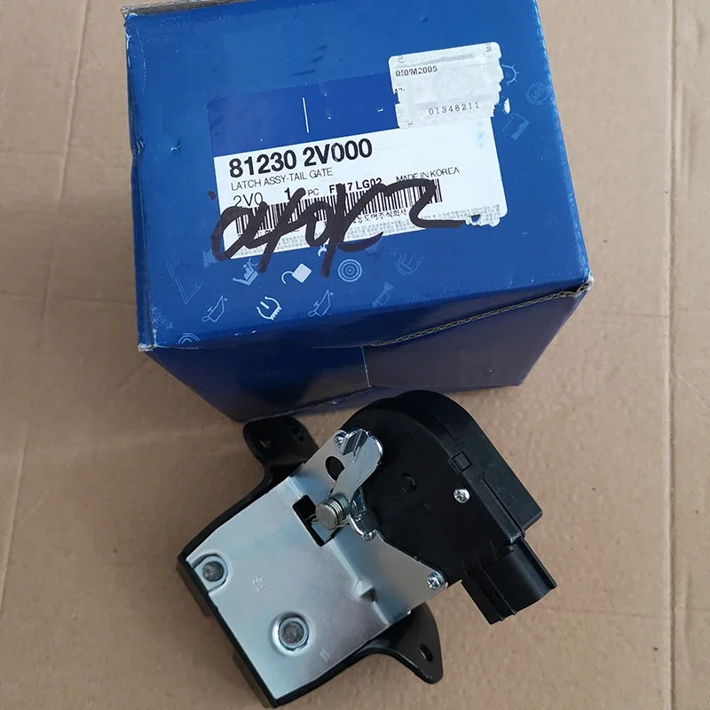 for Veloster 2012-2017 Rear TailGate Latch Trunk Lid Lock Actuator Motor OEM 812302V000
for Veloster 2012-2017 Rear TailGate Latch Trunk Lid Lock Actuator Motor OEM 812302V000