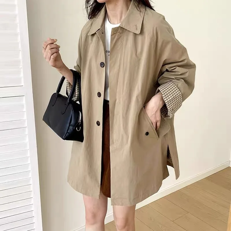 Workwear windbreaker jacket for women in autumn 2024, Korean version, short, medium and long, casual top with a of comfort
Workwear windbreaker jacket for women in autumn 2024, Korean version, short, medium and long, casual top with a of comfort