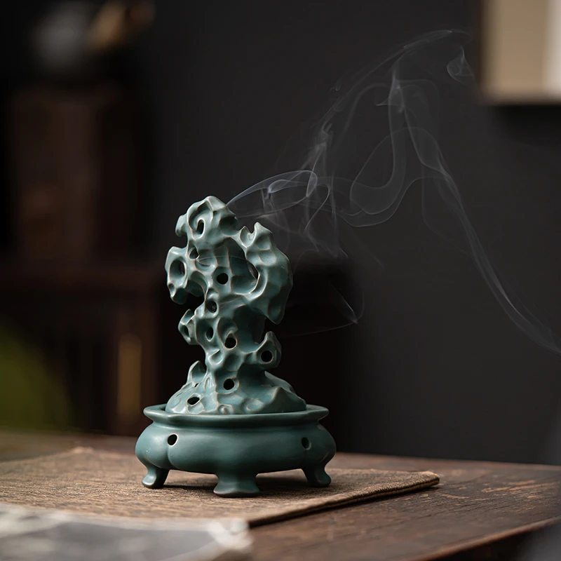 Antique ceramic the Taihu Lake stone plate incense burner household incense retro decoration Zen incense ornaments
Antique ceramic the Taihu Lake stone plate incense burner household incense retro decoration Zen incense ornaments