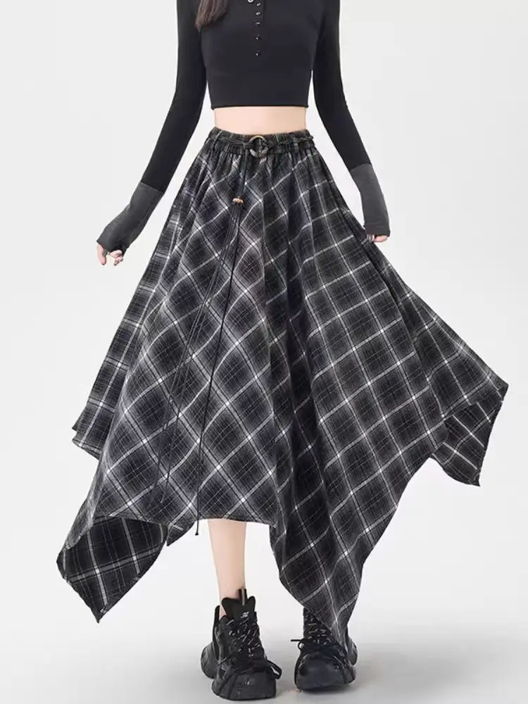 Chic Brown Plaid Midi Skirts for Women, 2025 Fall Retro High Waist A-Line Skirt Elegant Irregular Tartan Pattern
Chic Brown Plaid Midi Skirts for Women, 2025 Fall Retro High Waist A-Line Skirt Elegant Irregular Tartan Pattern