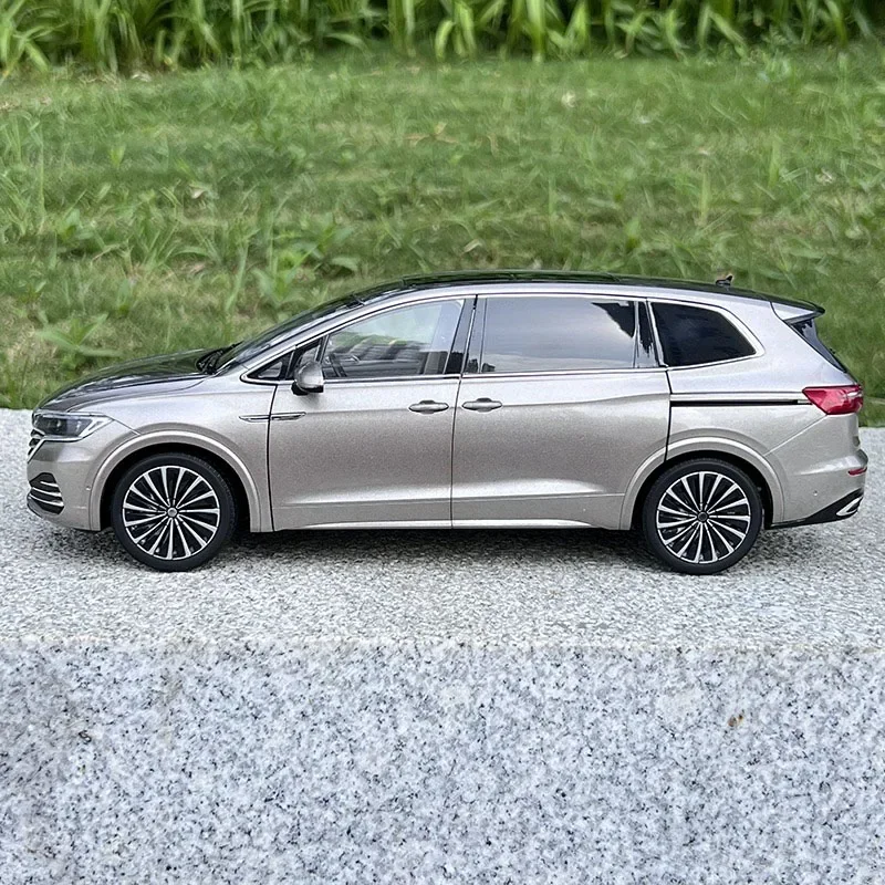 1:18 Alloy Viloran MPV Diecast Metal Model Car Vehicle Simulation Car Boys Gift Collection Original Box
1:18 Alloy Viloran MPV Diecast Metal Model Car Vehicle Simulation Car Boys Gift Collection Original Box