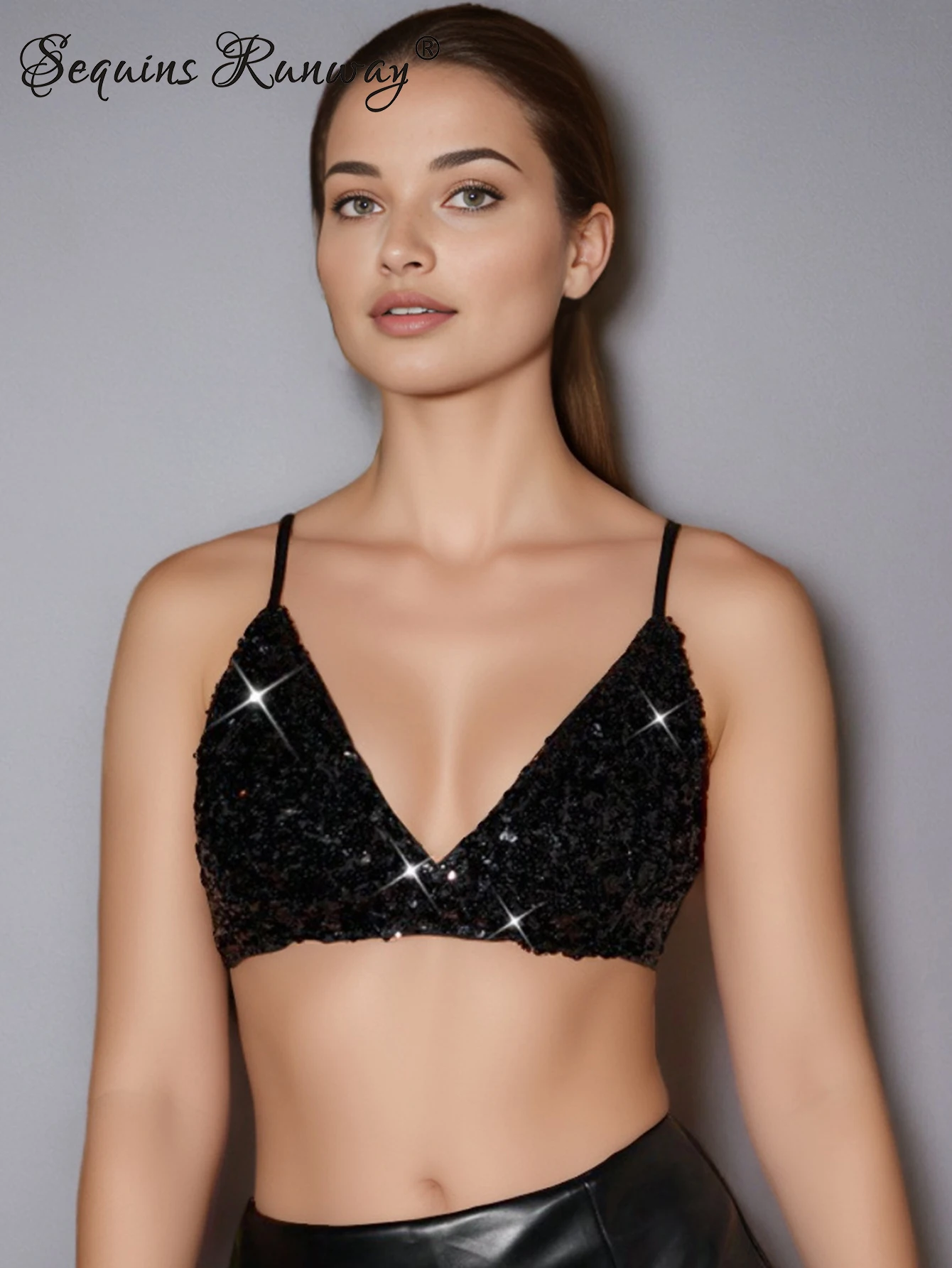 Sexy y2k black sequin corset crop top women summer beach party halter tank top cropped bra tops woman nightclub rave oufit hot
Sexy y2k black sequin corset crop top women summer beach party halter tank top cropped bra tops woman nightclub rave oufit hot