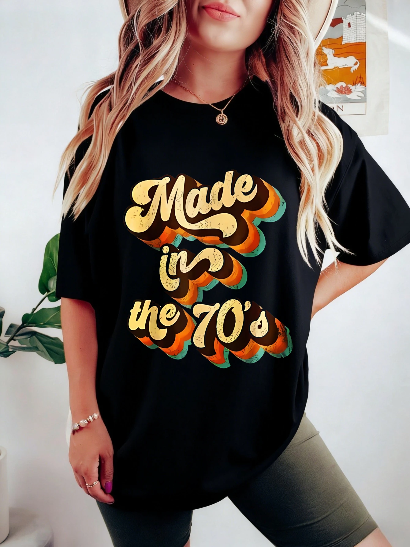 Women's Vintage 70's Printed Cotton Oversized Casual Summer T Shirt - Retro 70's Graphic Tee Gift for Her
Women's Vintage 70's Printed Cotton Oversized Casual Summer T Shirt - Retro 70's Graphic Tee Gift for Her