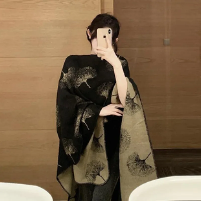 Ginkgo leaf shawl, women's faux cashmere cape, high-end cape, thickened shawl blanket, warm scarf
Ginkgo leaf shawl, women's faux cashmere cape, high-end cape, thickened shawl blanket, warm scarf