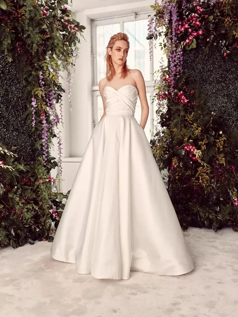 Vestido de boda de satén con pliegues, vestidos de novia simples de talla grande Sukienki
Vestido de boda de satén con pliegues, vestidos de novia simples de talla grande Sukienki