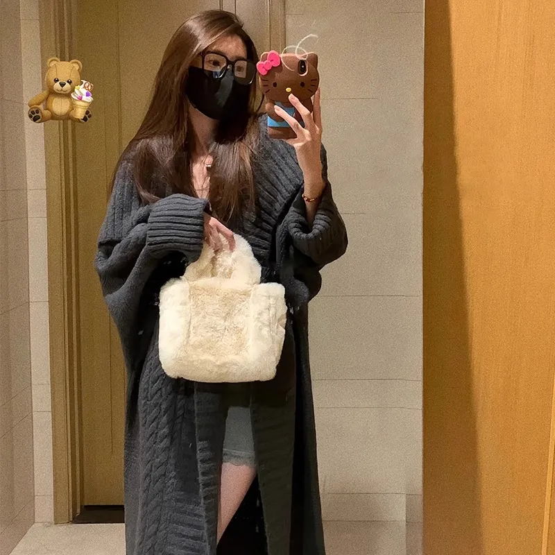 Gray Knitted Long Sweater Coat Women Early Autumn 2025 New High-End Lazy Style Long Open Cardigan Korean Version Commute Style
Gray Knitted Long Sweater Coat Women Early Autumn 2025 New High-End Lazy Style Long Open Cardigan Korean Version Commute Style